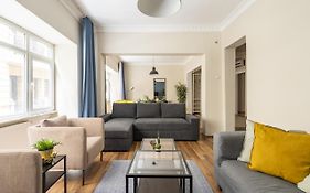 Modern Flat Near Popular Attractions In Beyoglu